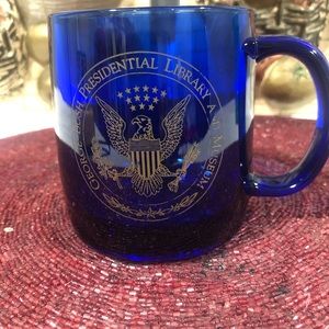 George bush presidential library and museum emblem coffee mug